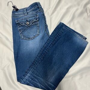 Silver Jeans Women's Boot Cut in Classic Blue